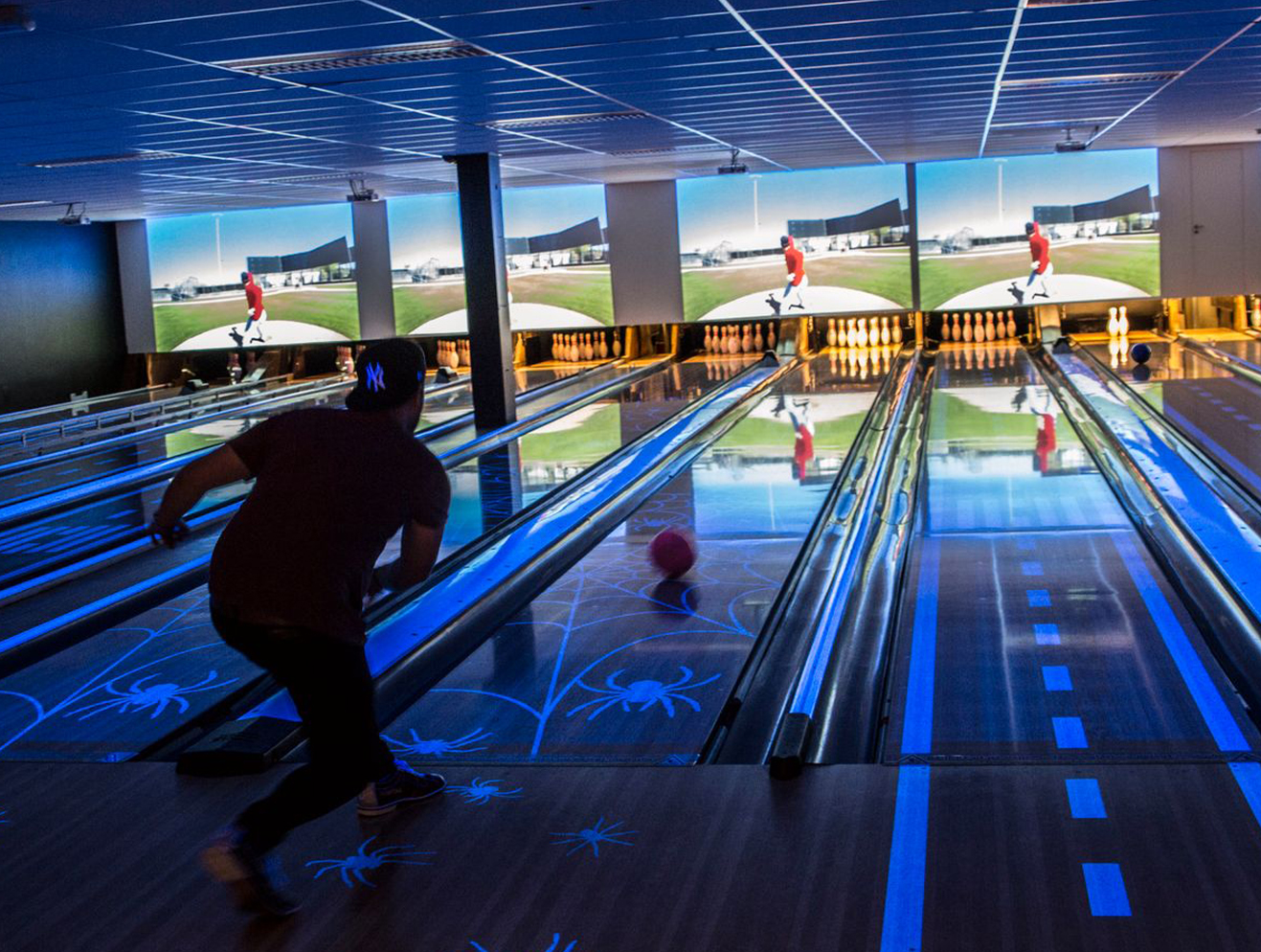 Duck Pin Bowling  Bowltech - Europe's number one in bowling